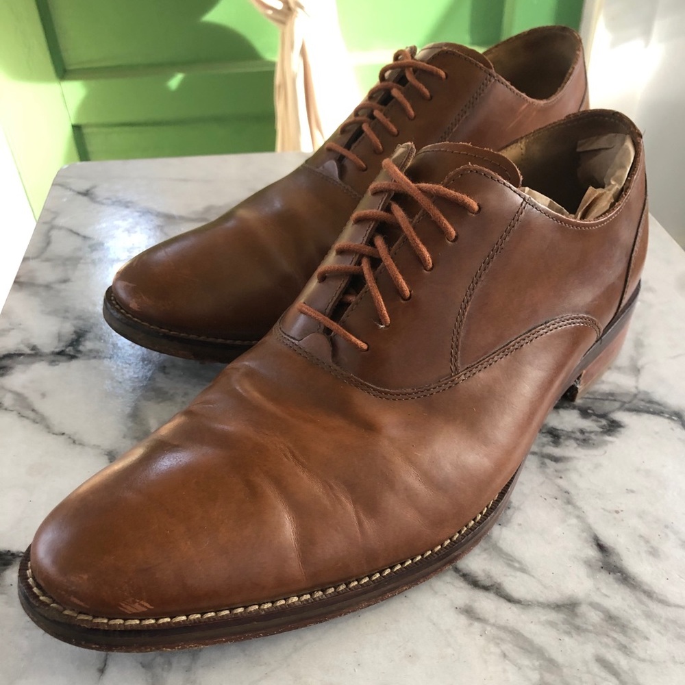 Men’s Cole Haan Casual Dress shoe. 10.5
